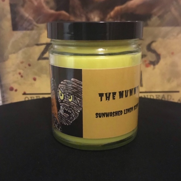 9 Ounce Halloween Candles Of Dracula, The Mummy, And Frankenstein’s. Horror. - Picture 4 of 12